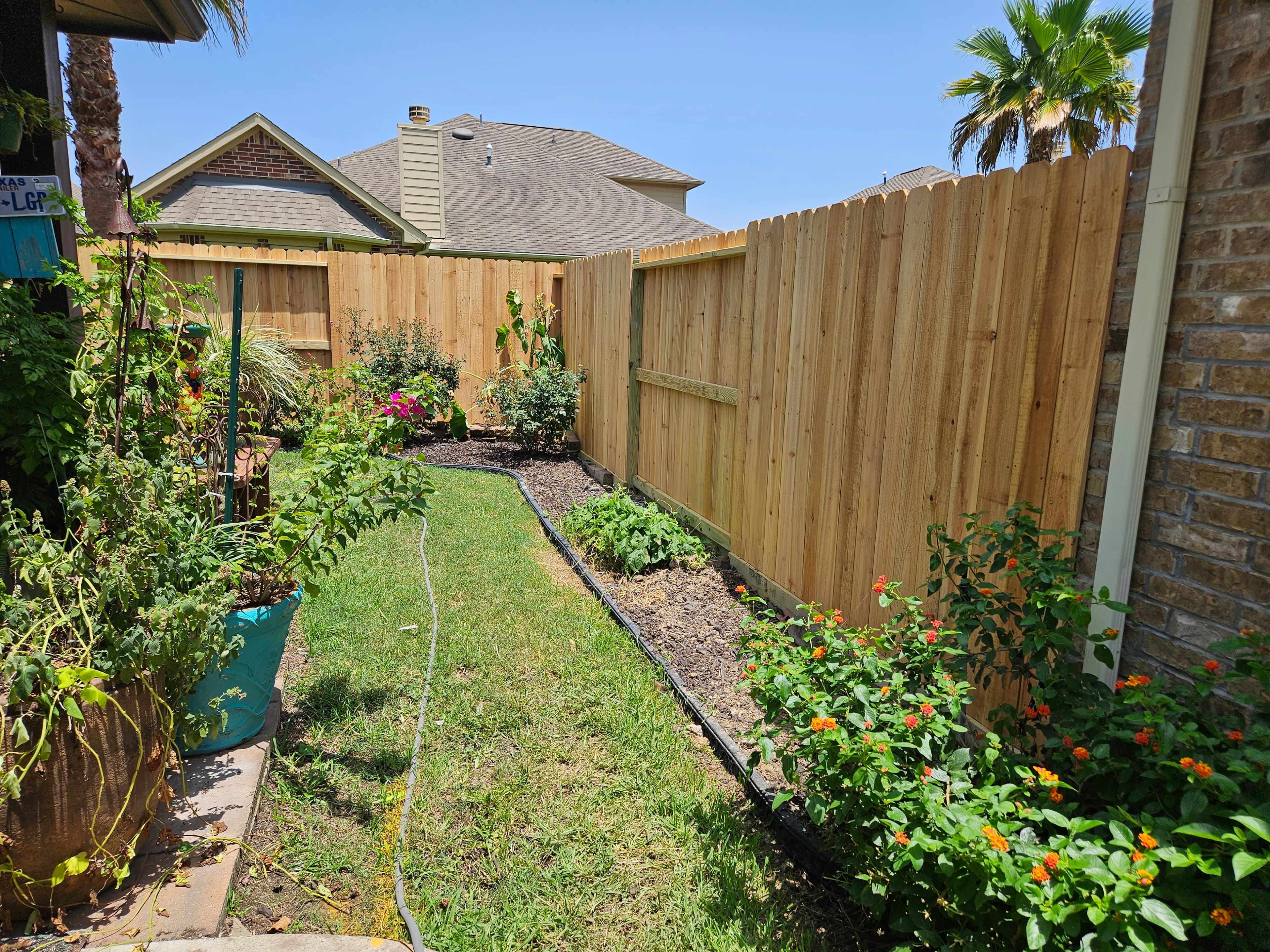 Professional Roofing and Fencing work - View 10