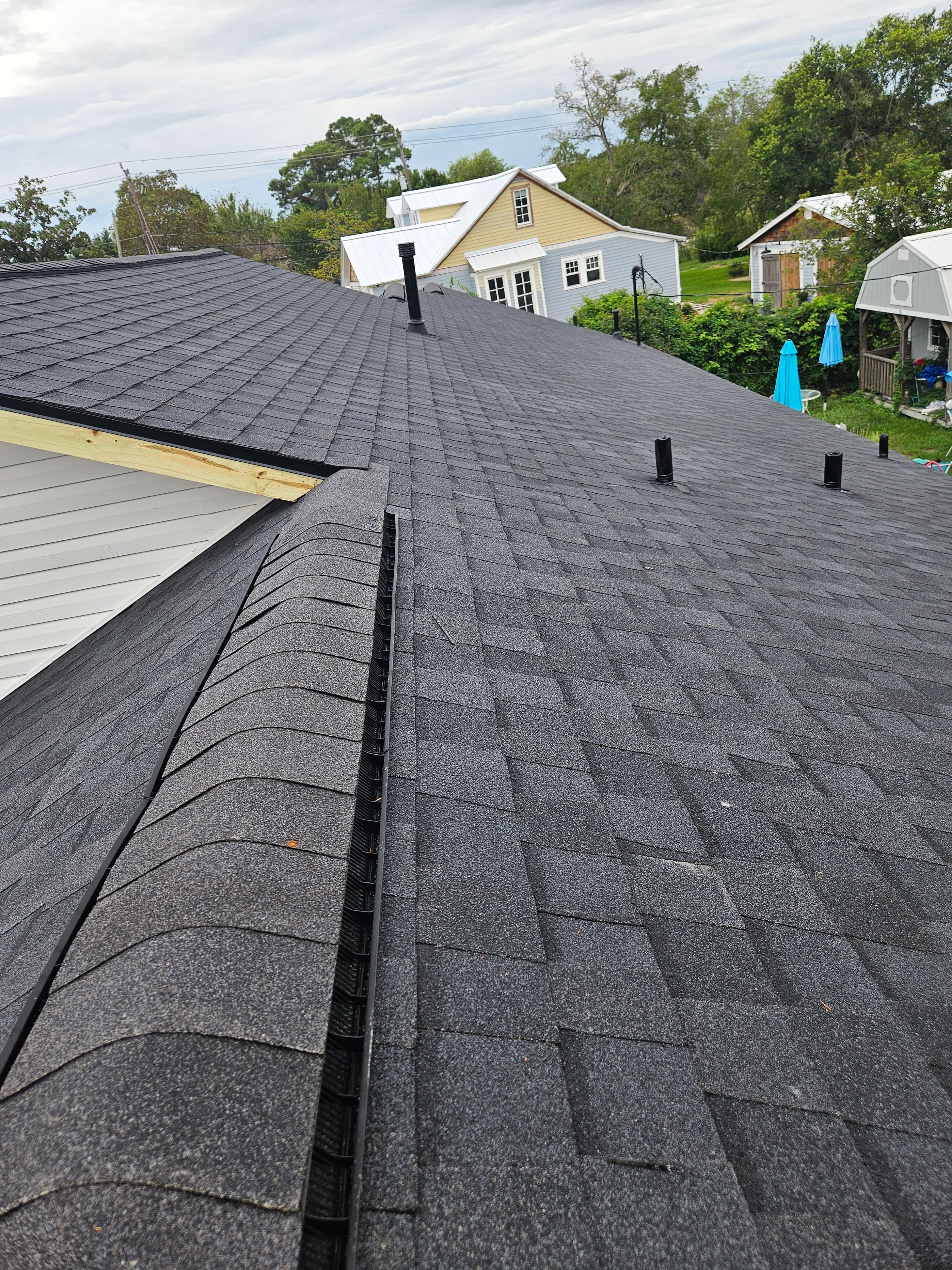 Professional Roofing and Fencing work - View 12